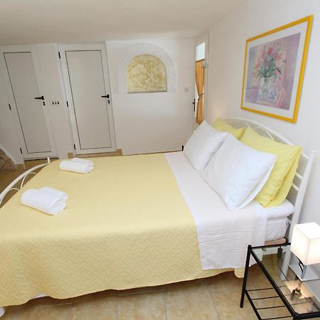 Apartments Knezovic Rovinj Zimmer foto