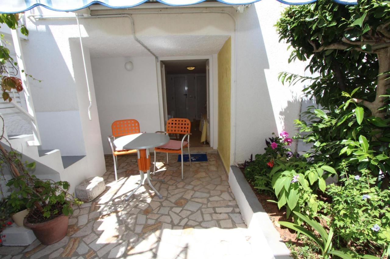 Apartments Knezovic Rovinj Exterior foto